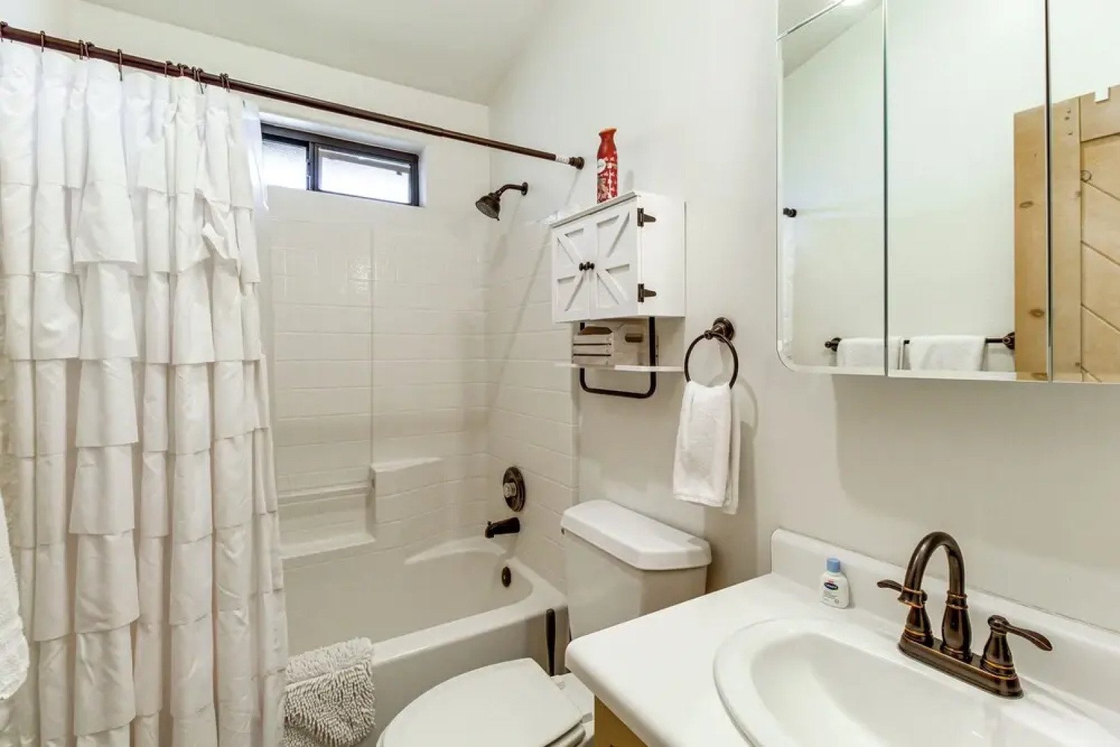 Near Hiking: 'ponderosa Paradise' Overgaard Cabin