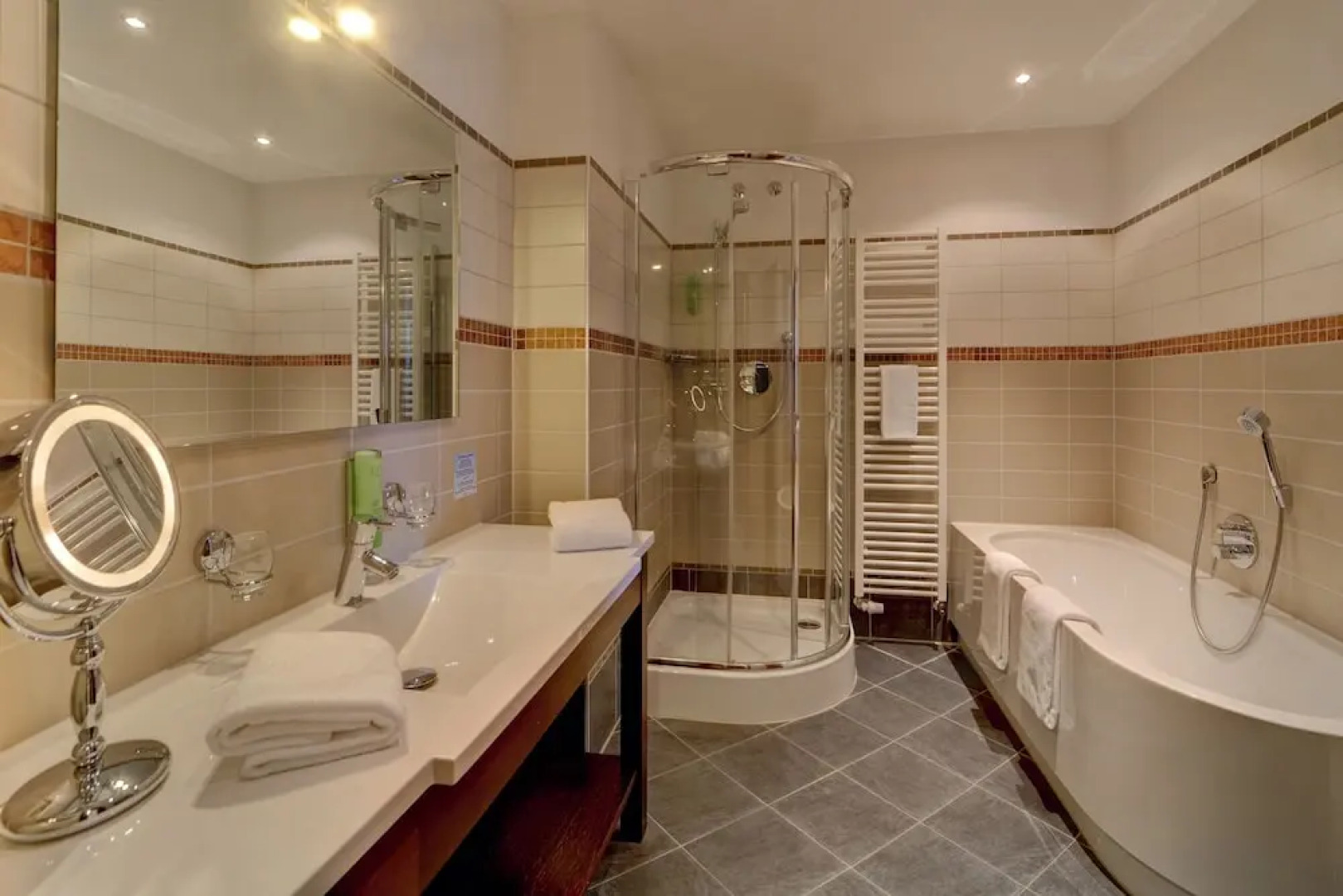 Hotel Haidmühler Hof