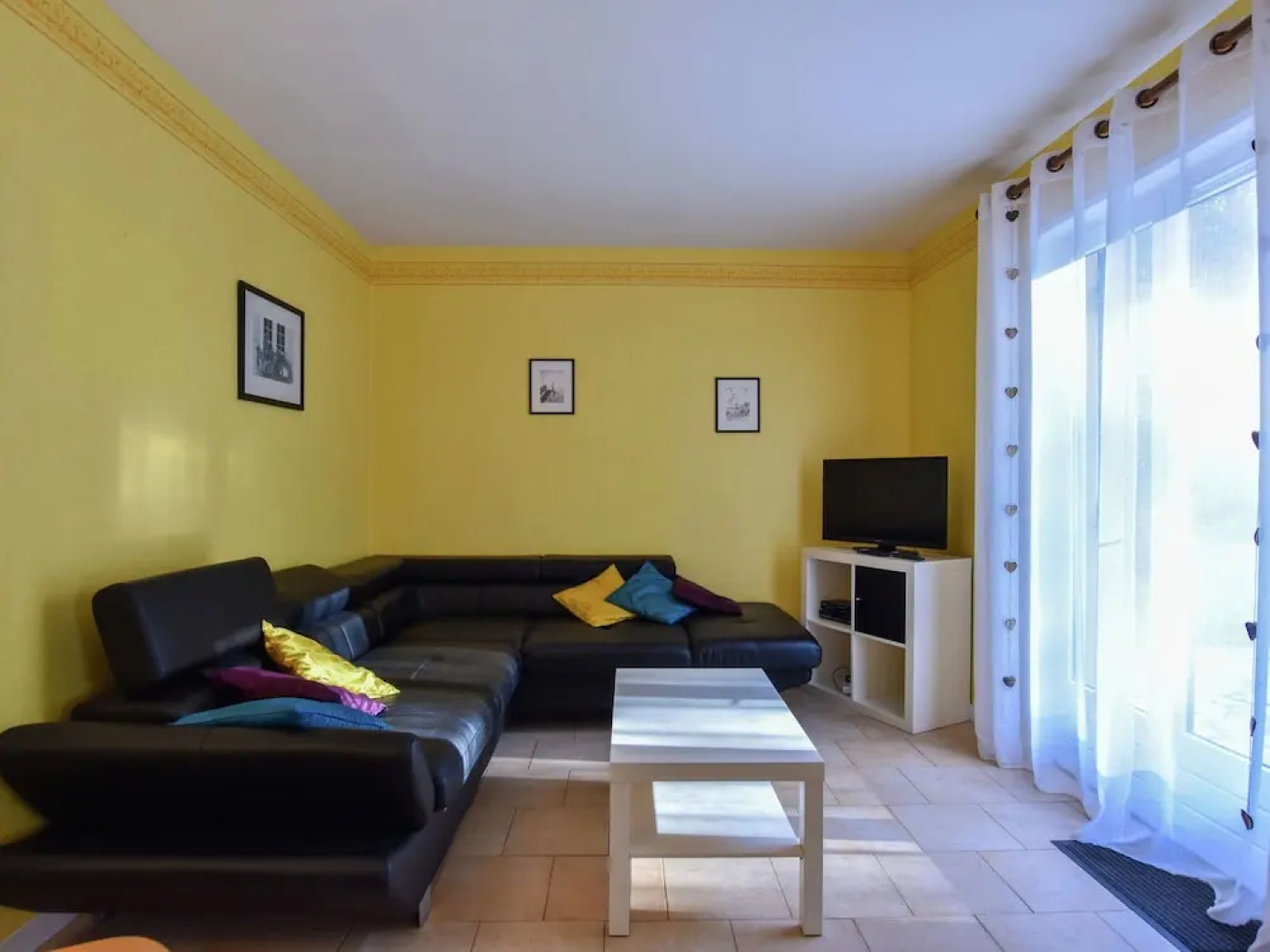 Spacious Holiday Home With Private Swimming Pool in Vitrac