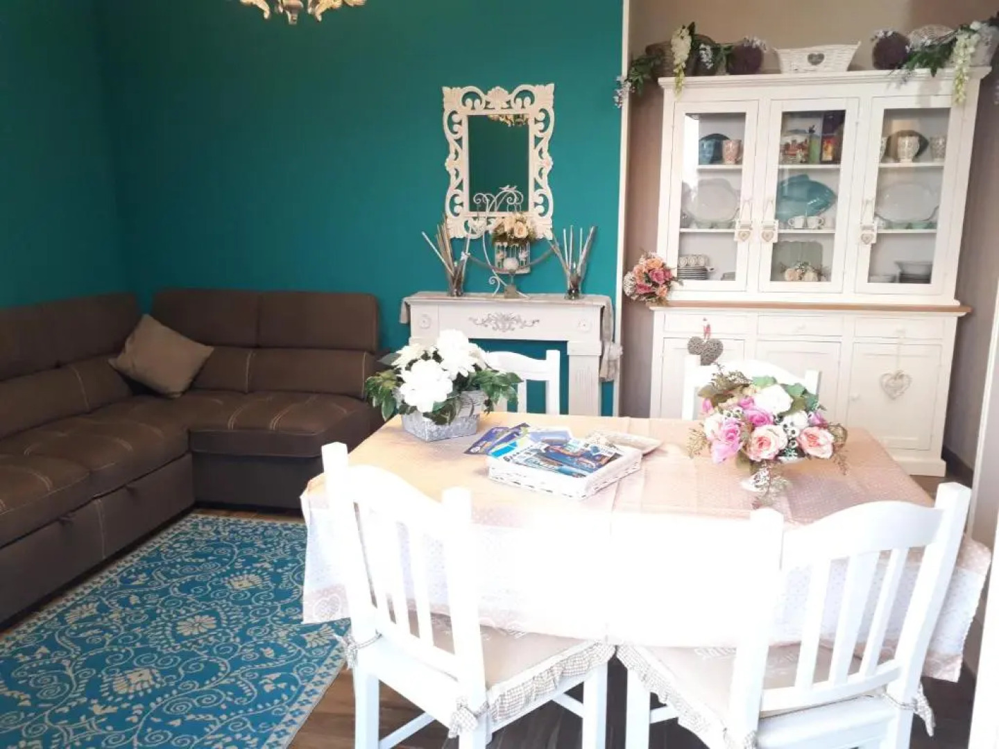 Sweet House of The Flowers