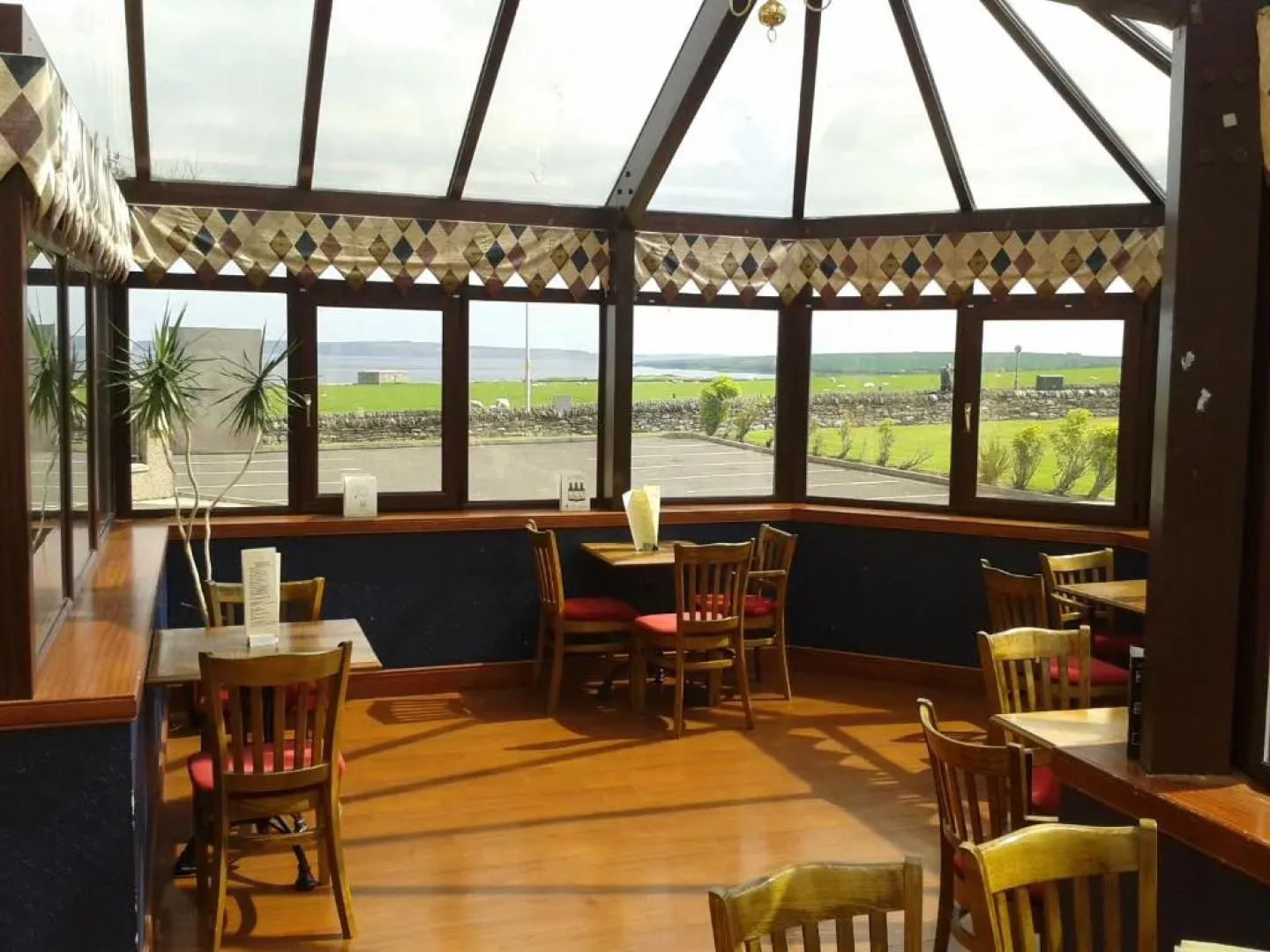 The Weigh Inn Lodges