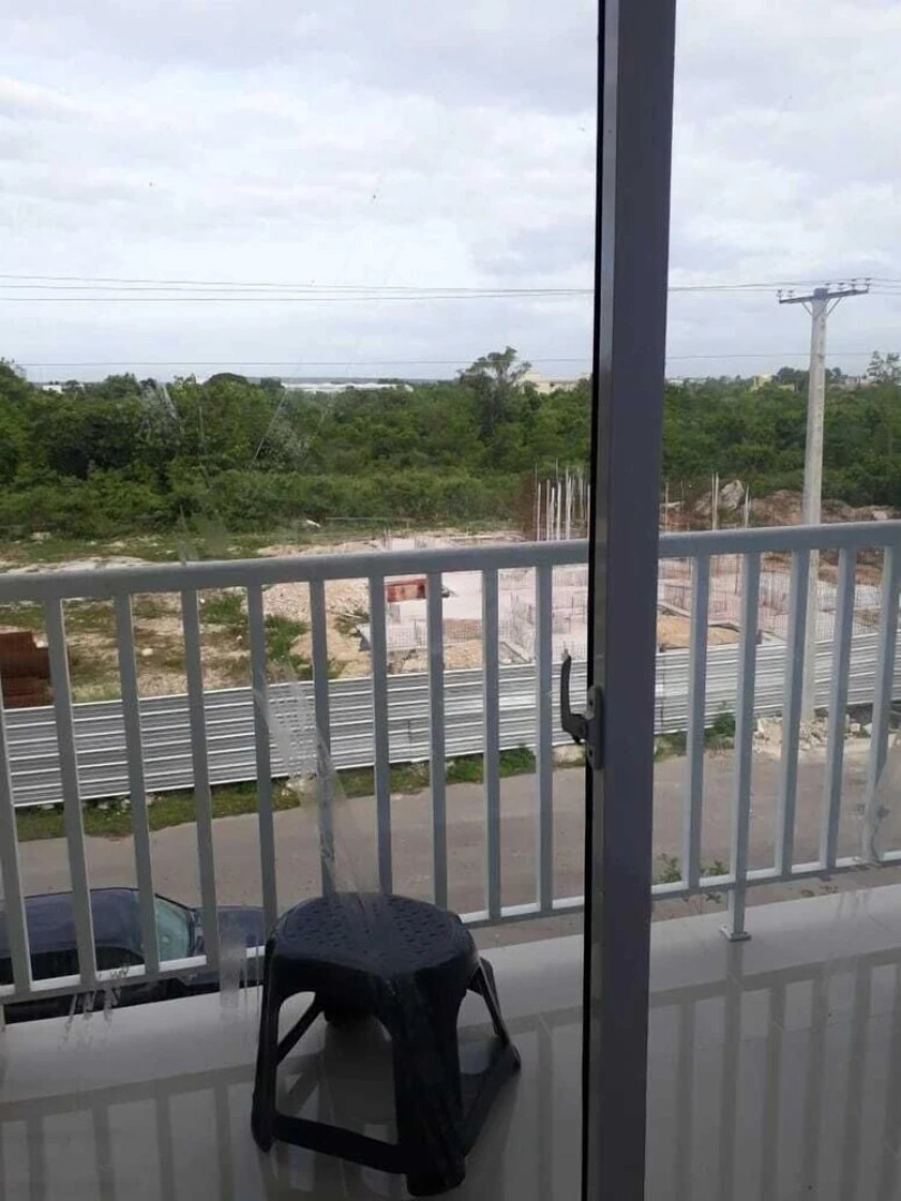 J&R Apartamento Serena Village