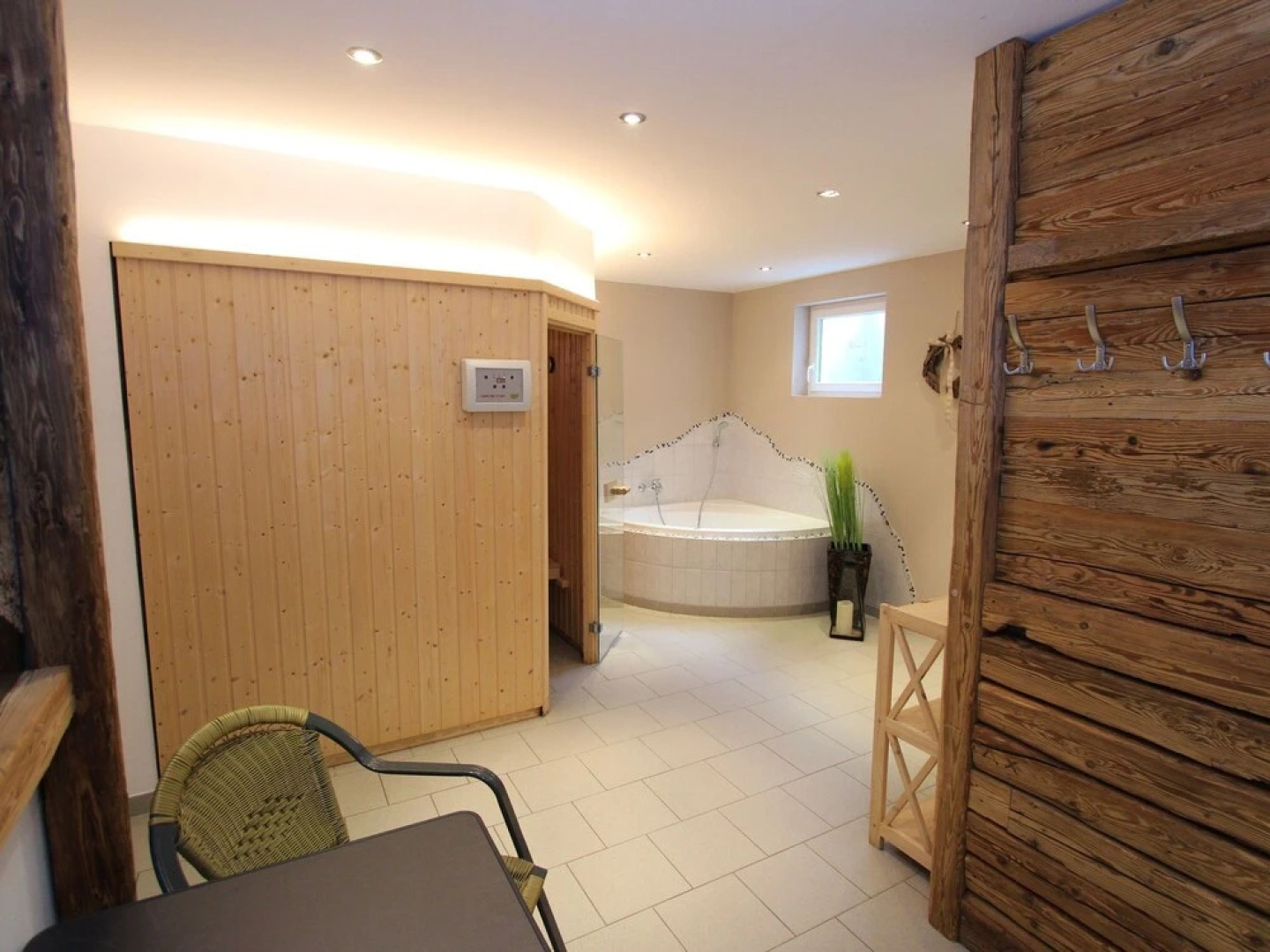 Comfortable Chalet With Whirlpool and Sauna in Krimml