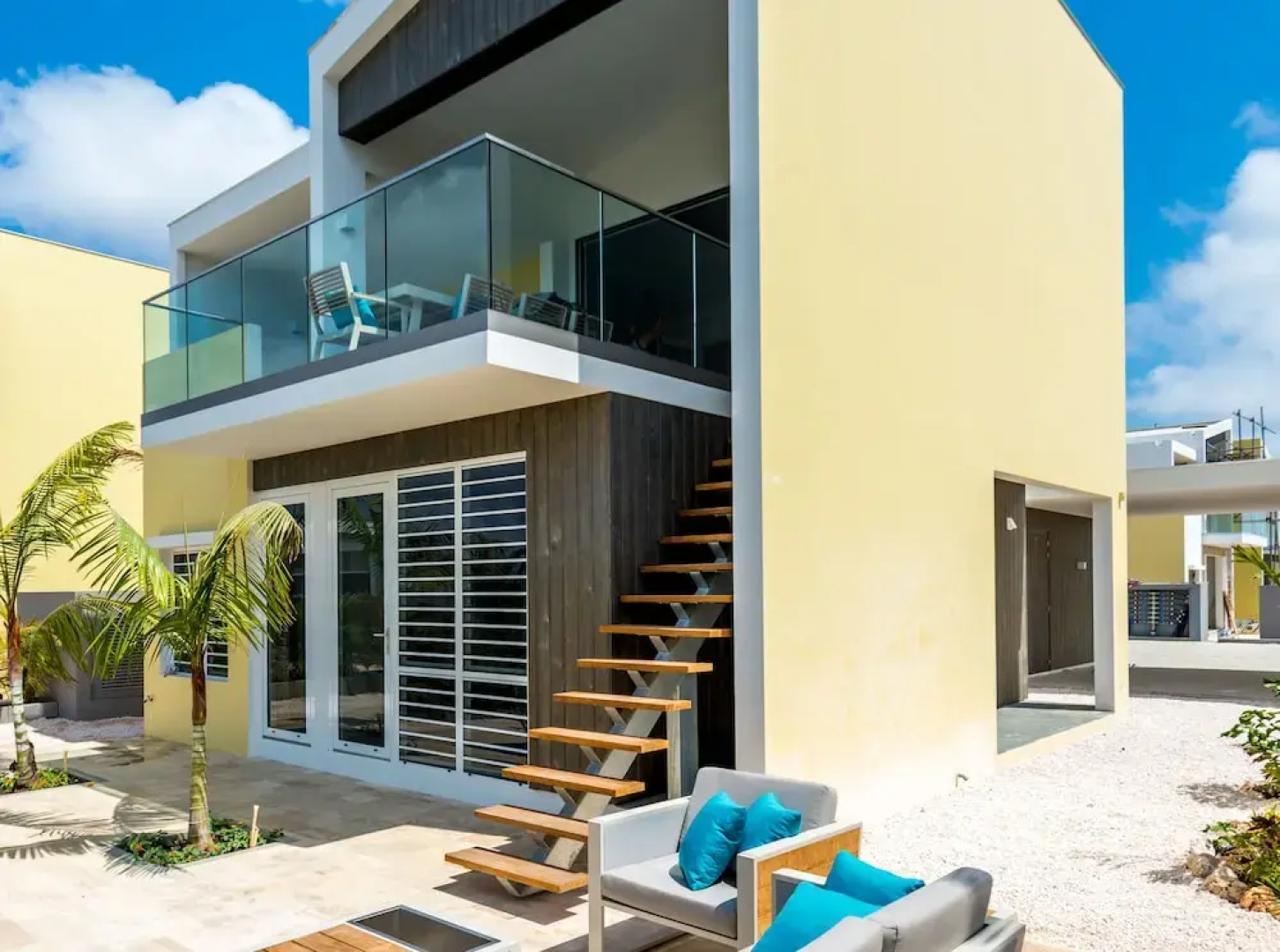 Delfins Residences