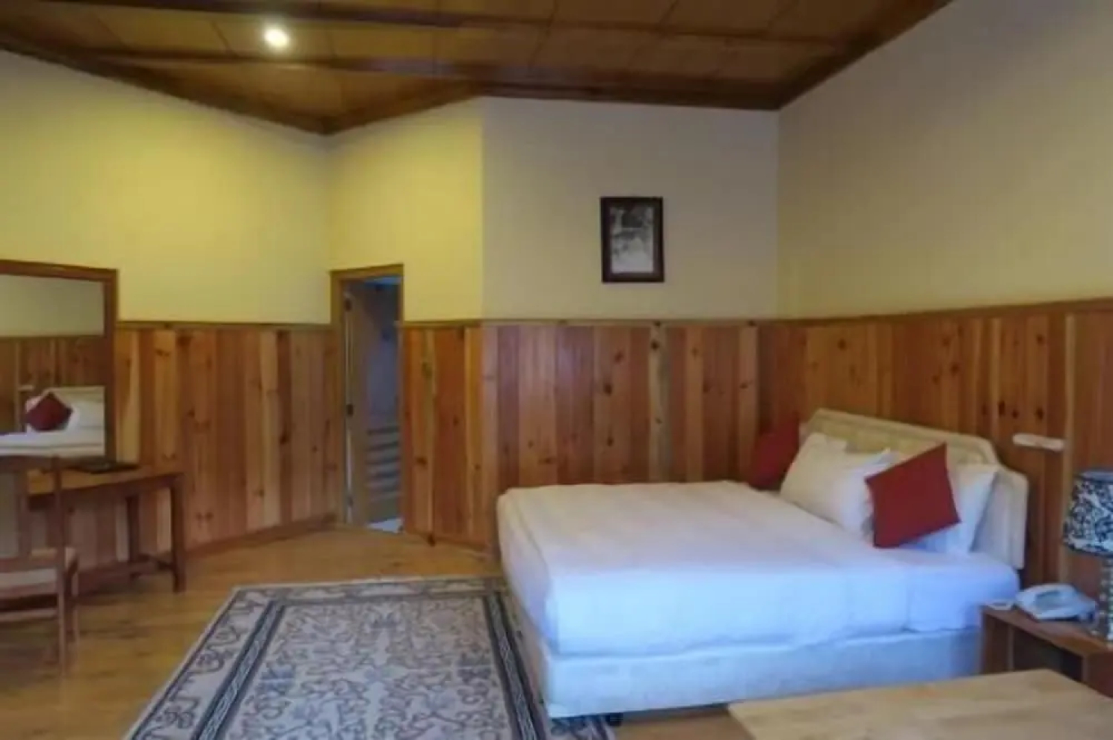 Tenzinling Resort