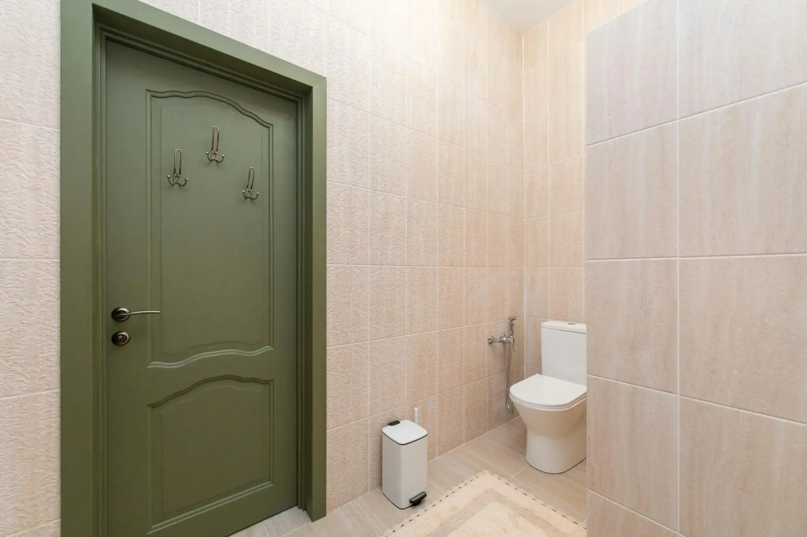 Дом с видом на горы и лес, рядом с озером Банное и горнолыжным центром