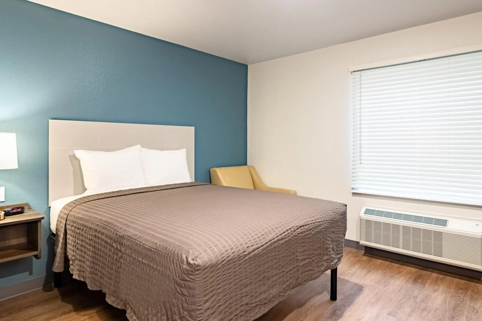 WoodSpring Suites Toledo Maumee