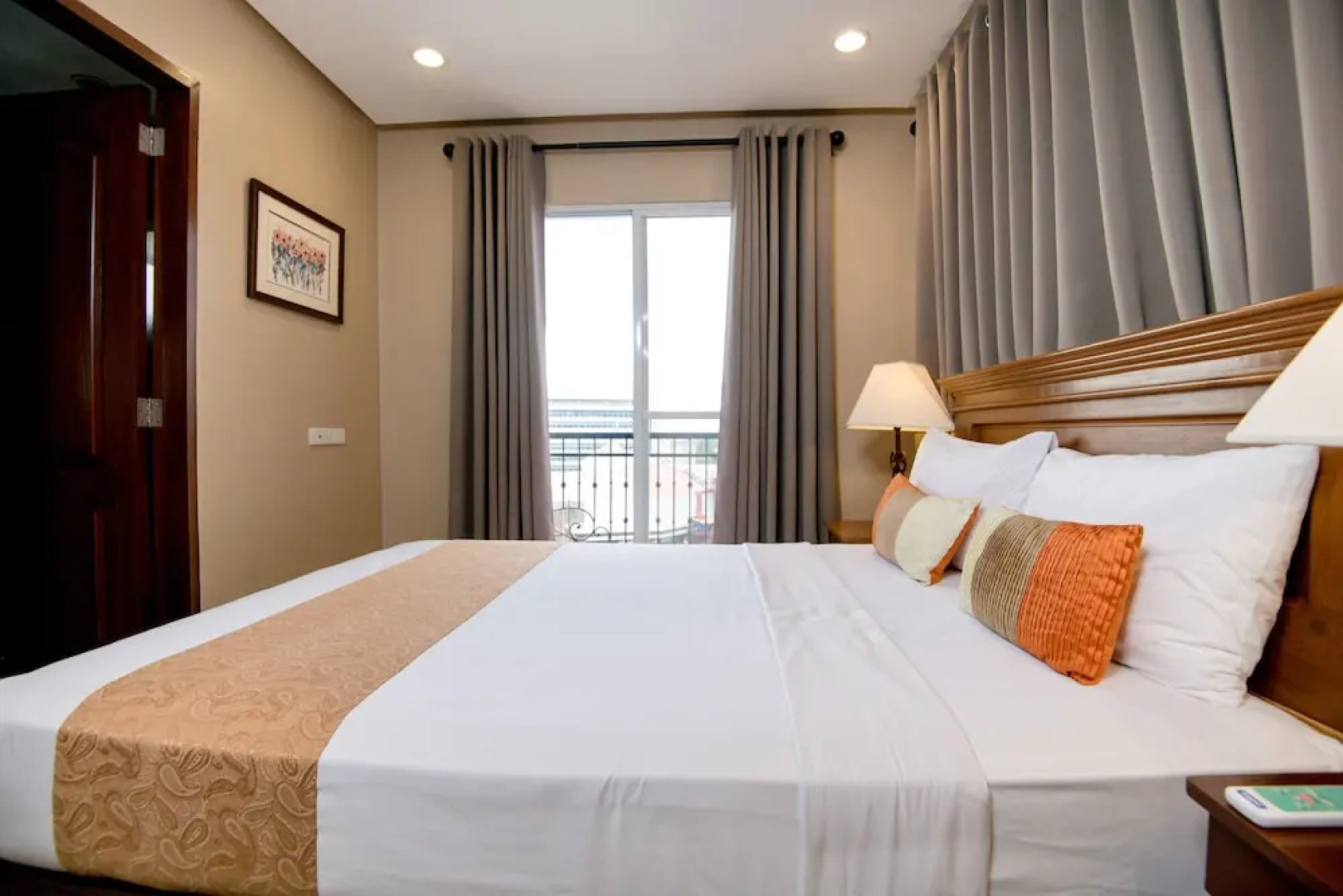 Sta. Barbara Residence Hotel