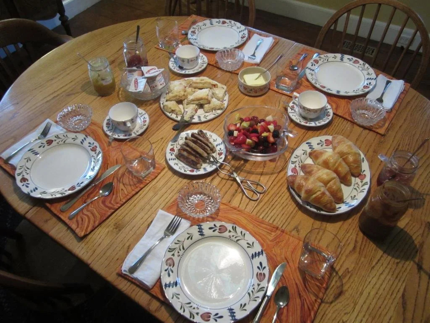 Grand Oak Manor Bed & Breakfast