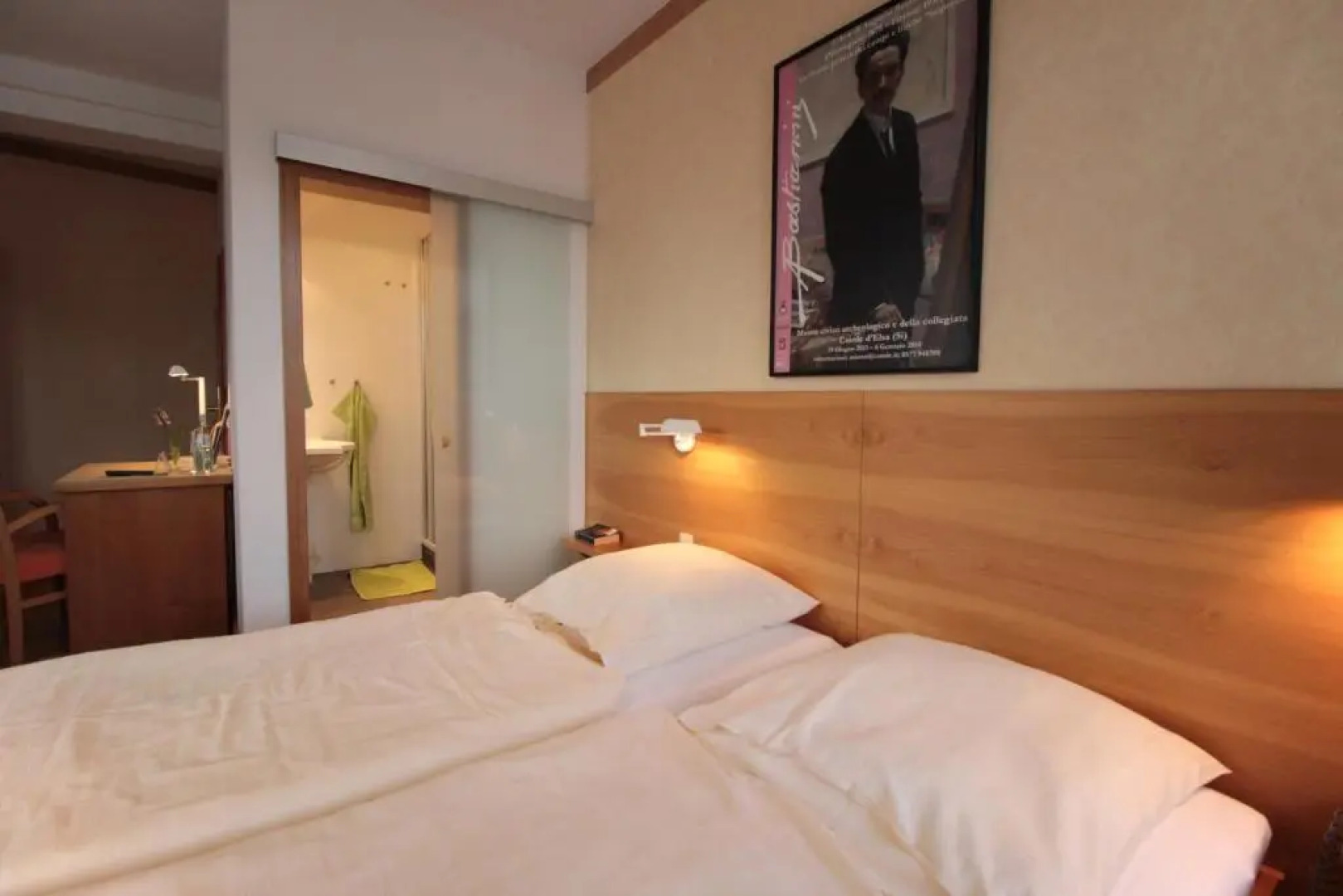 An der Persil-Uhr Stadt-Gut-Hotel