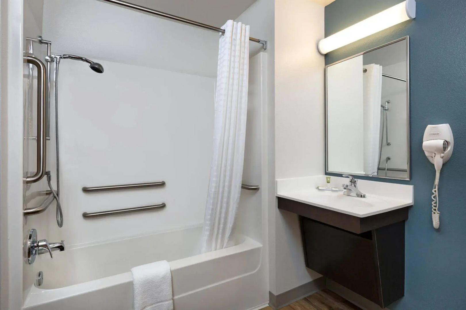 WoodSpring Suites Houston IAH Airport