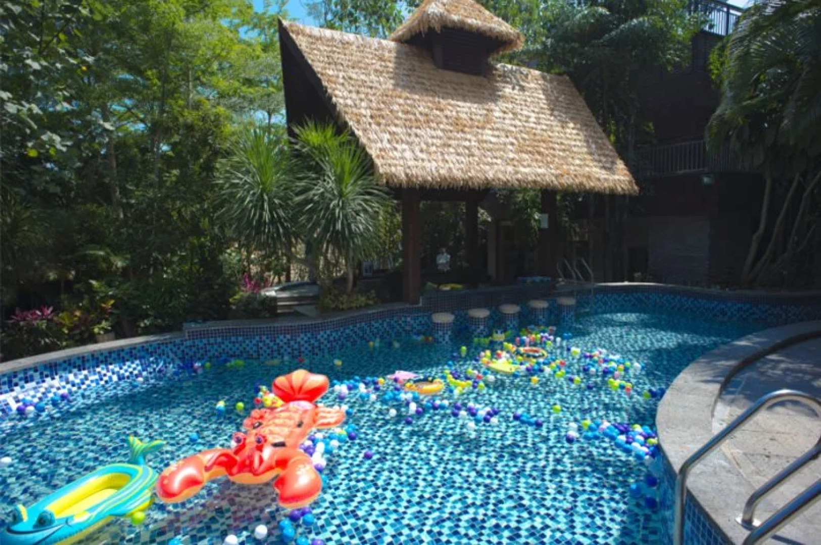 Hainan Mount Qixian Tang Hotel