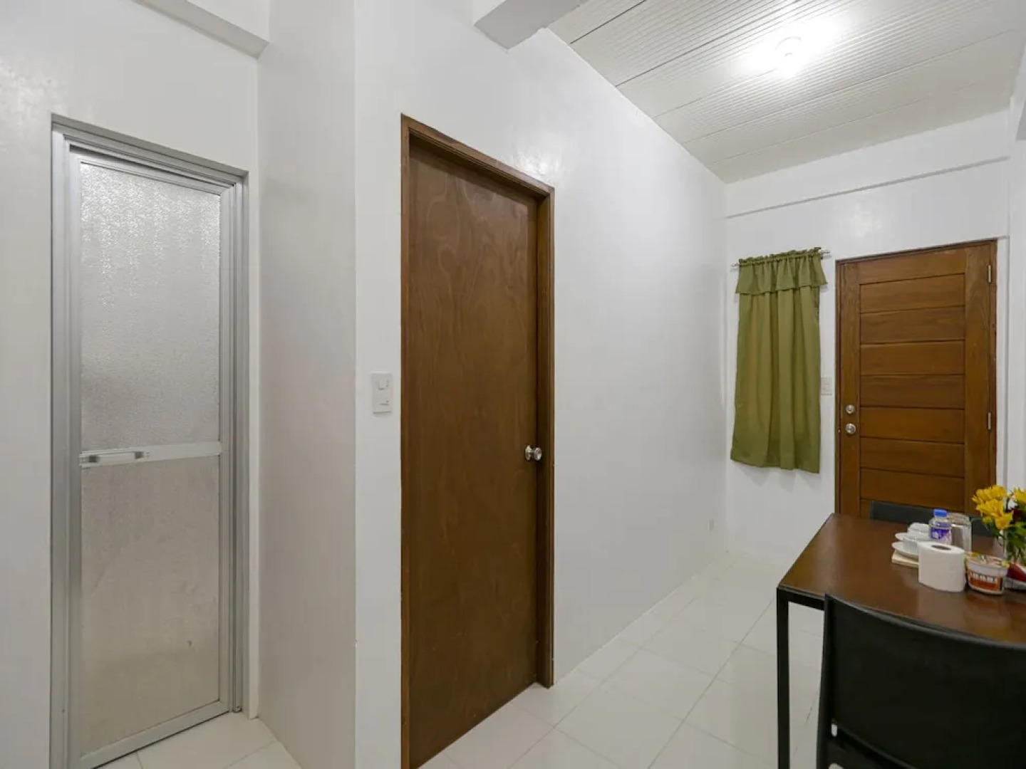 OYO 736 Jade Apartelle