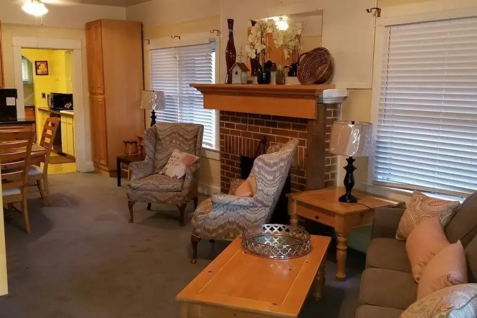 Historic SmartHome- King 1-5 Beds