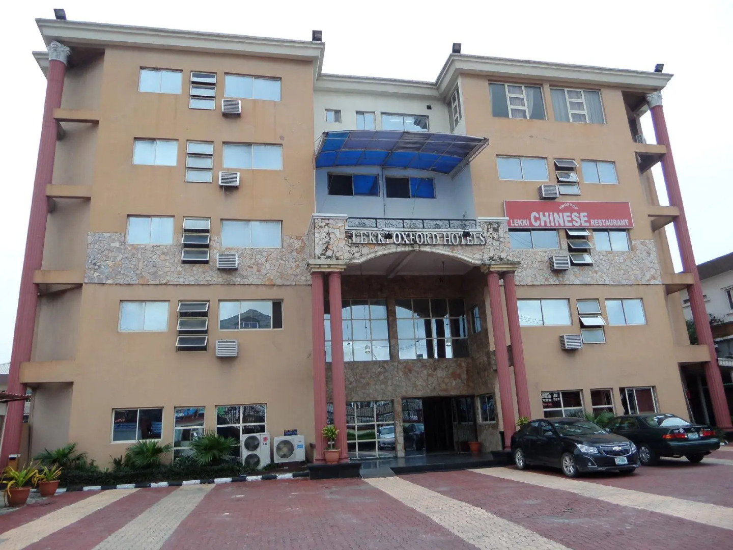 Thornberry Lekki Oxford