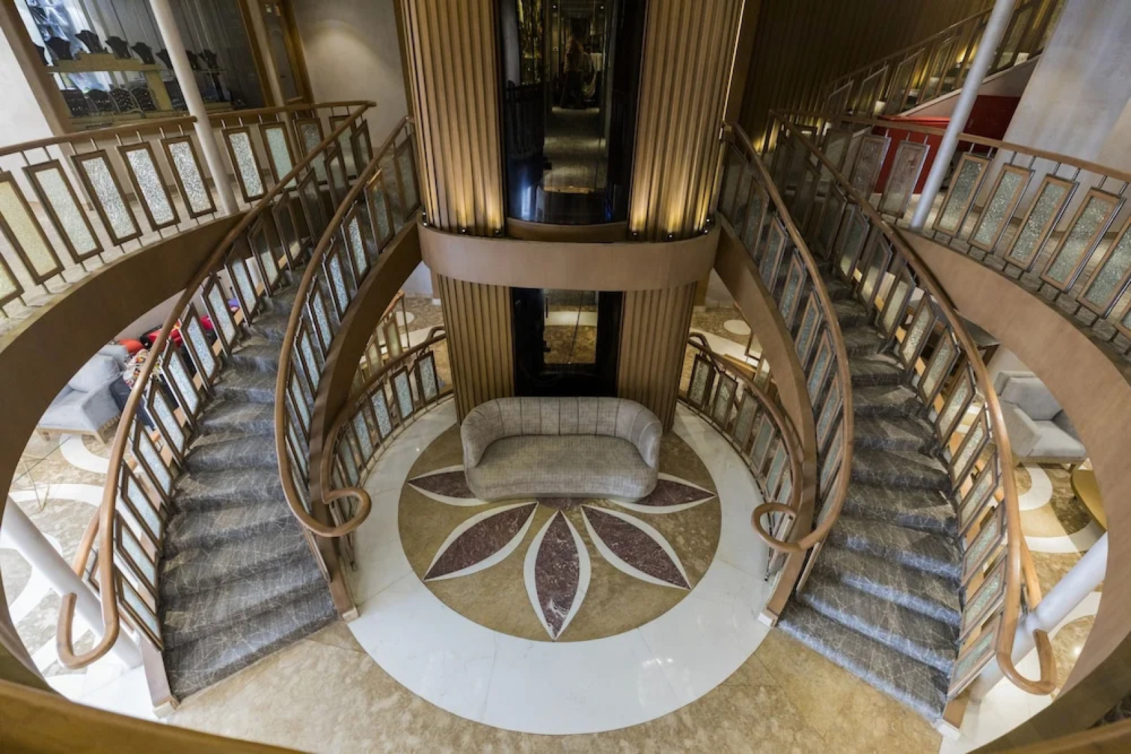 SUNRISE Semiramis II Cruise