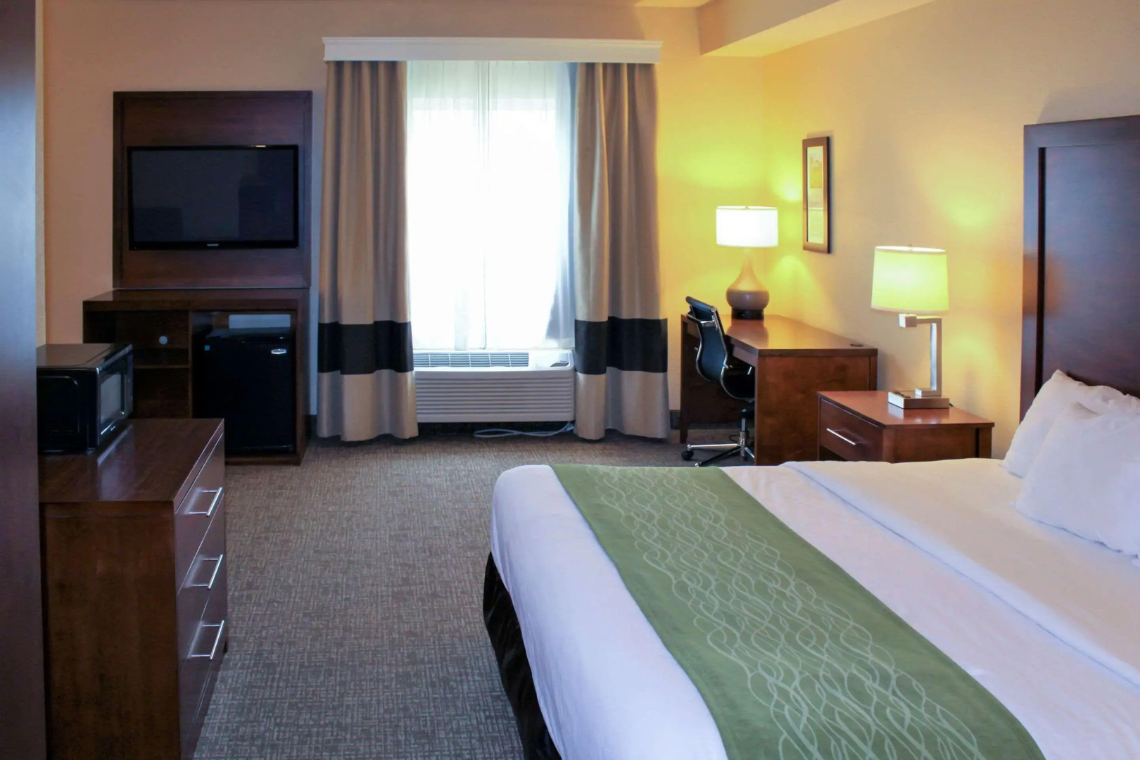 Comfort Inn & Suites Chesterfield - St. Louis