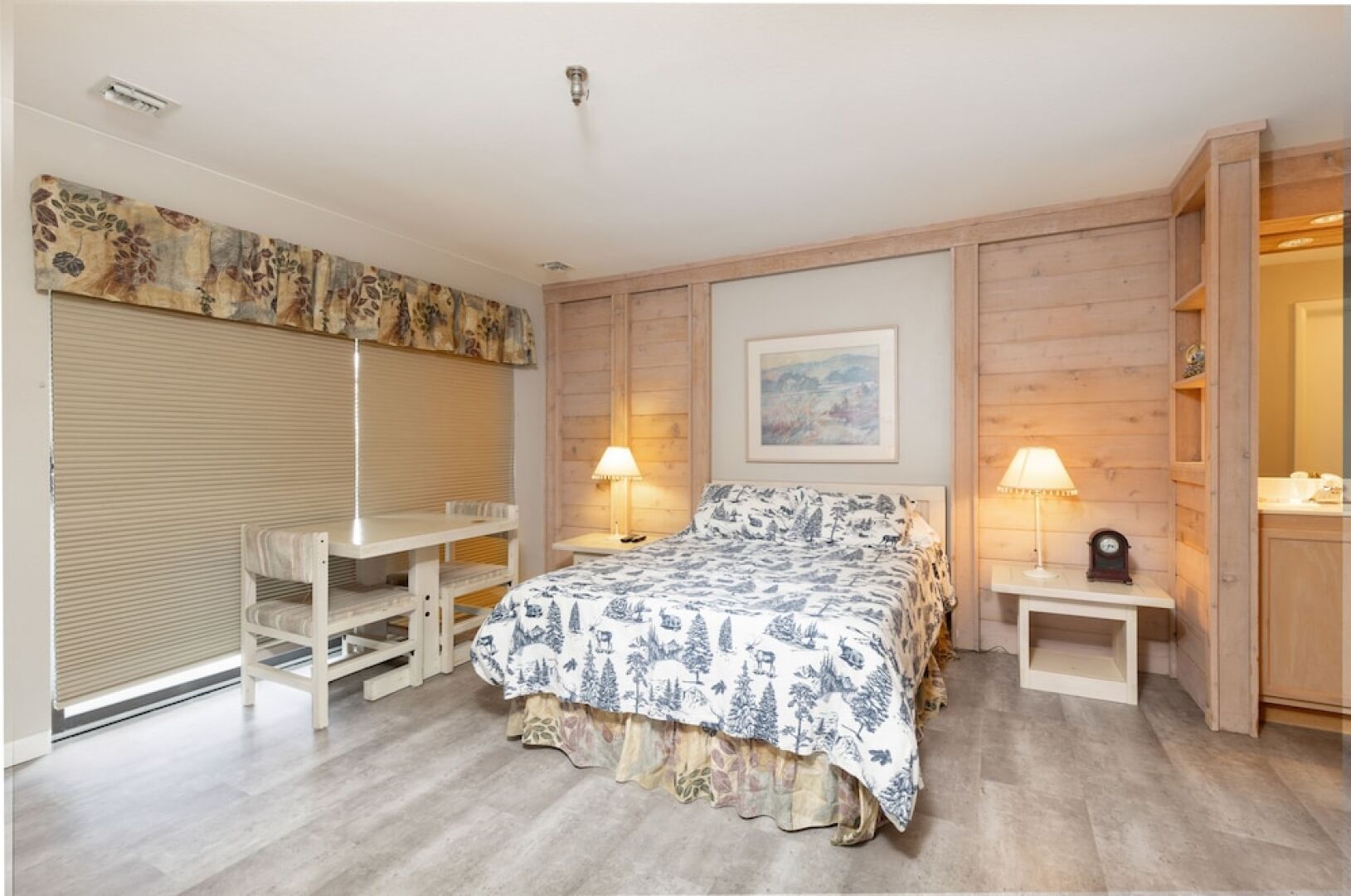 Stoneridge 3BR Standard Condo, Sleeps 8 by RedAwning