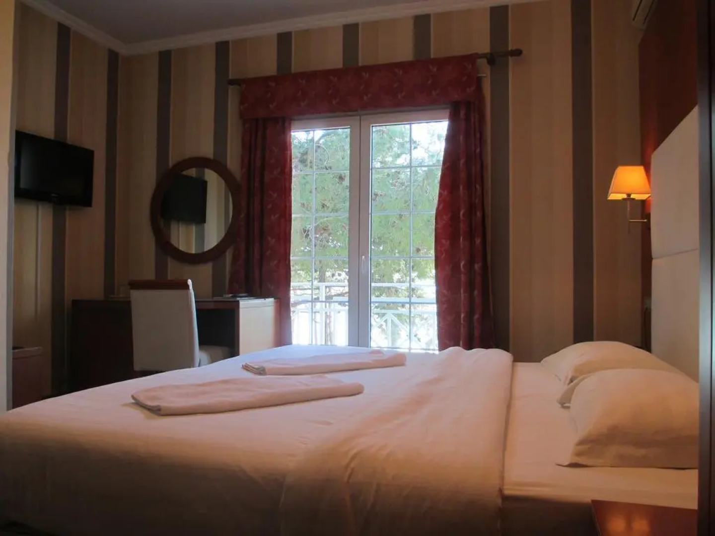 Bel Conti Hotel