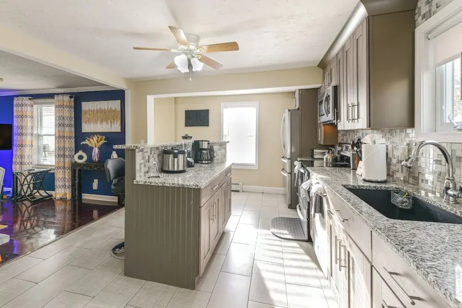 Home Near Skiing & Downtown Worcester