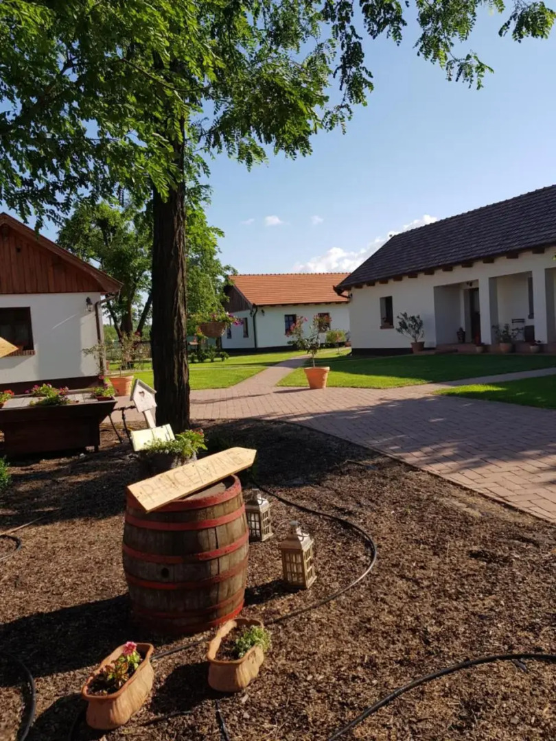 Tóth Vendégház Újfehértó