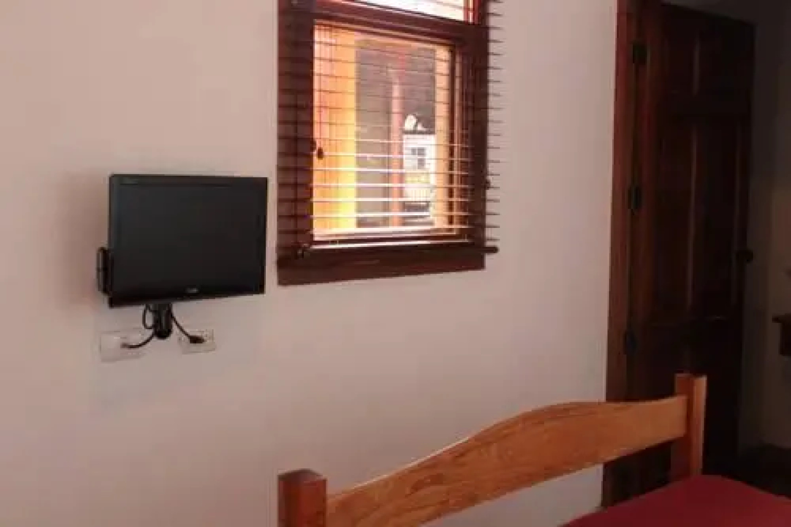 Backpackers Inn