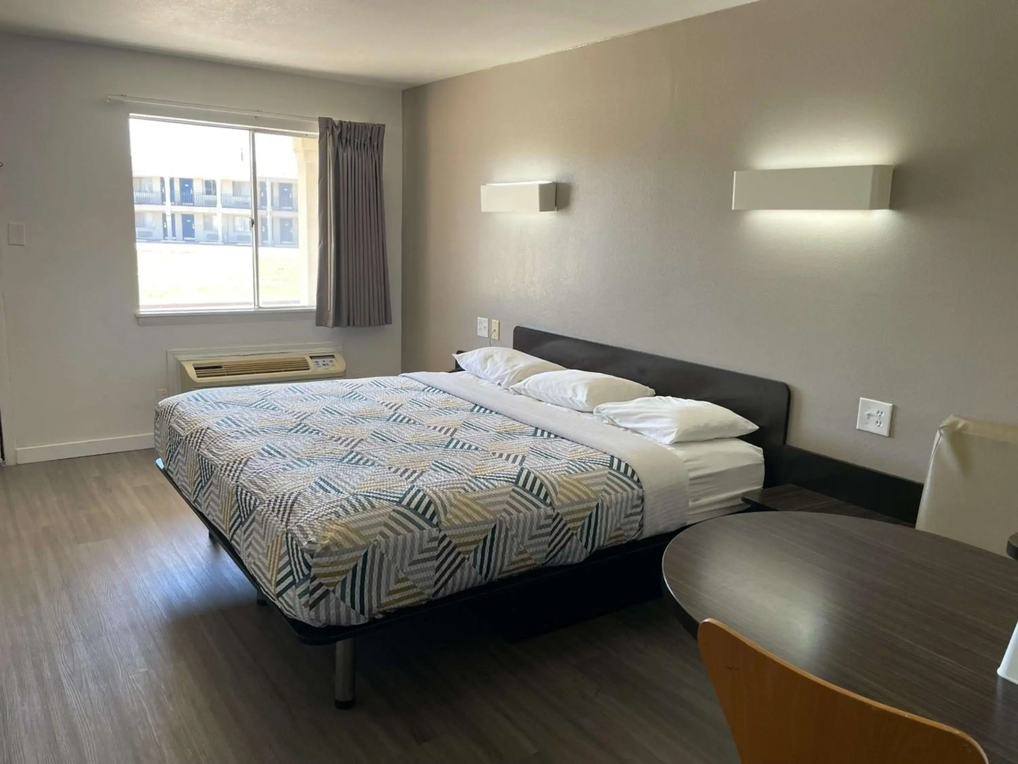 Motel 6 Wichita Falls, TX - North