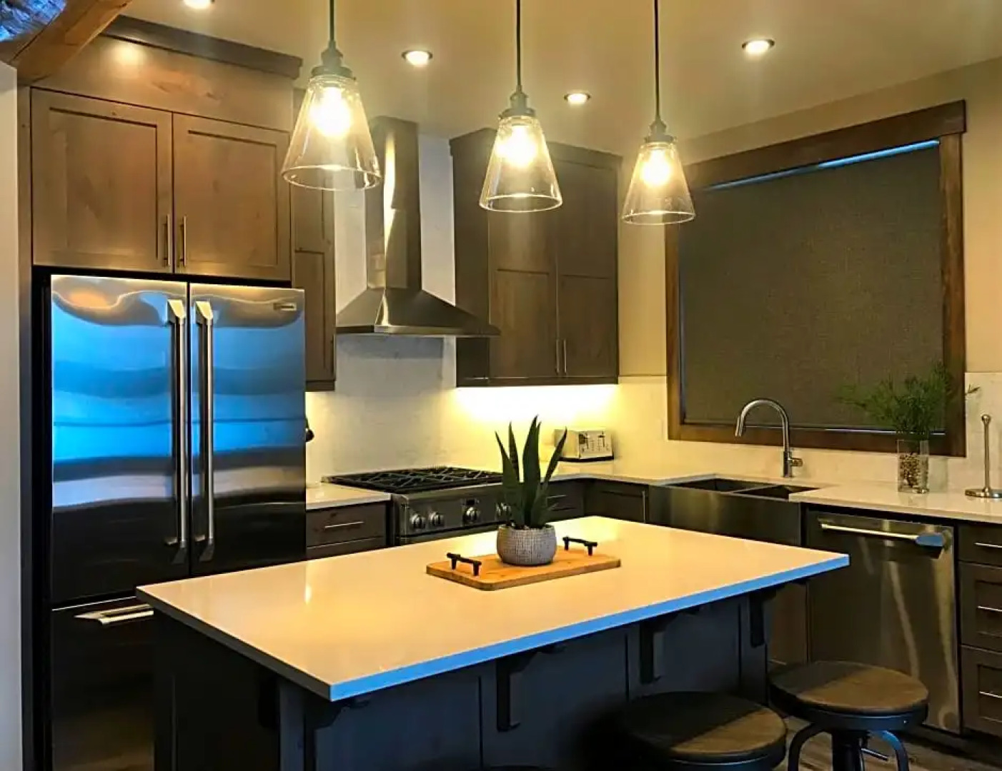 Snow Creek Cabins by Fernie Lodging Co