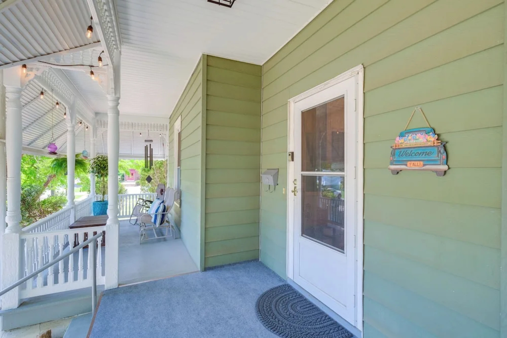 4 Mi to Liberty U: Huge Home w/ Yard & Hot Tub