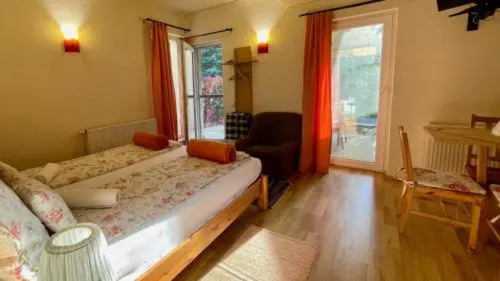 Naposdombi Apartmanok