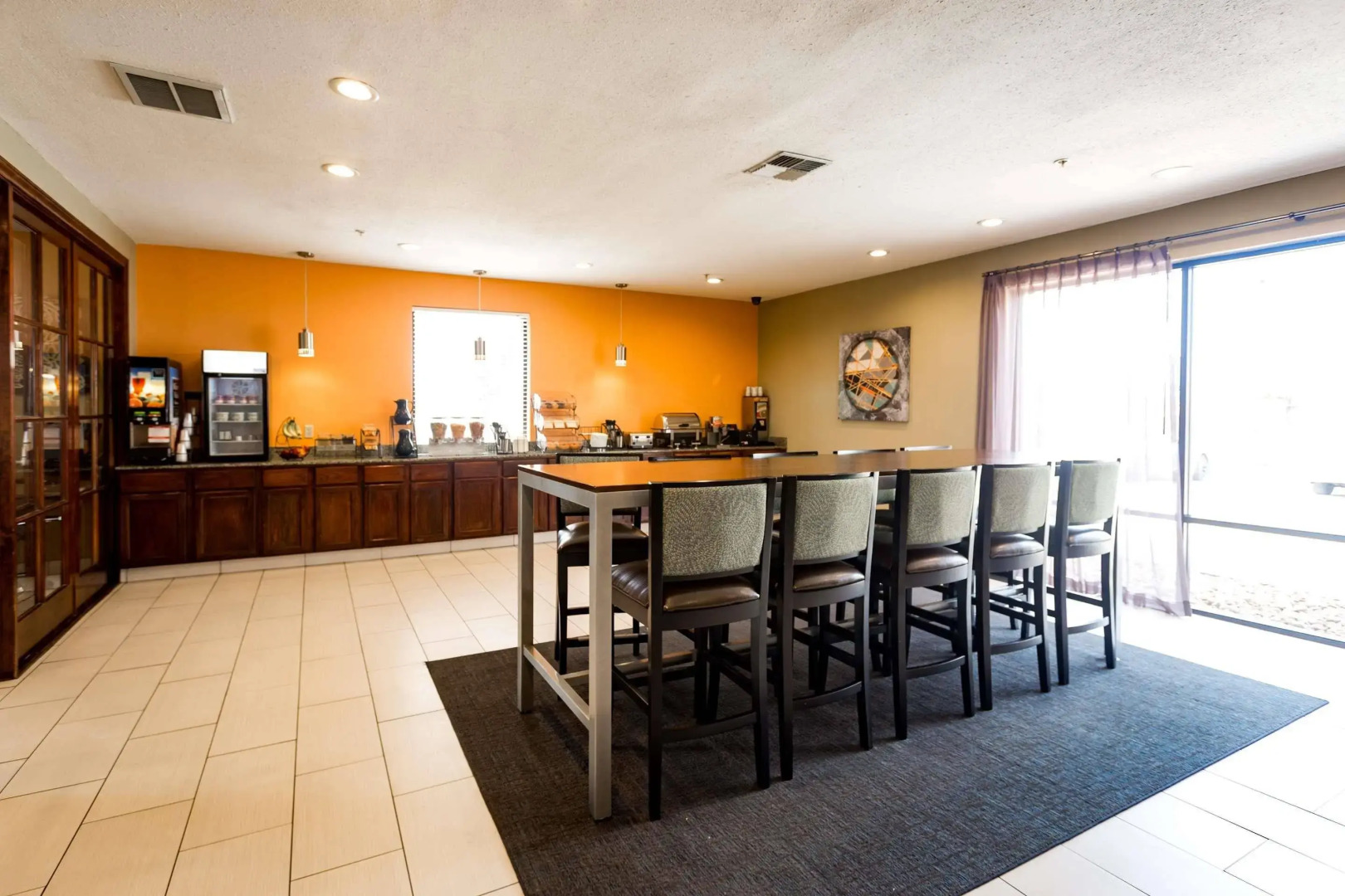 Days Inn by Wyndham Round Rock