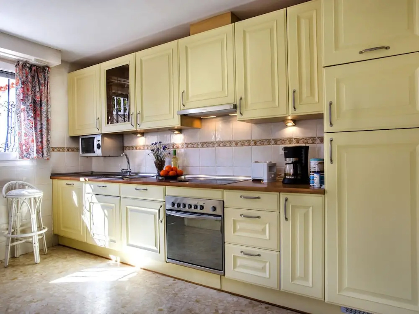 Luxurious 6 person villa with swimming pool in a beautiful area, amazing village, amazing location