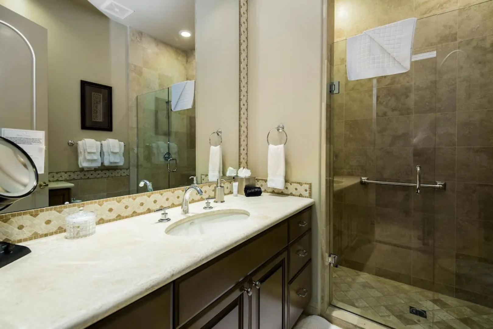 Rat Pack Retreat - Four Bedroom Home