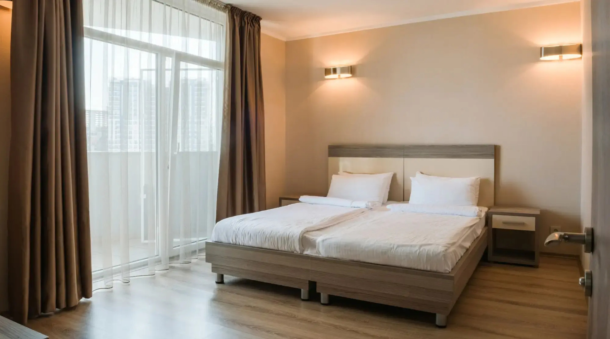 Апарт-отель Silk Road Sea Towers Batumi