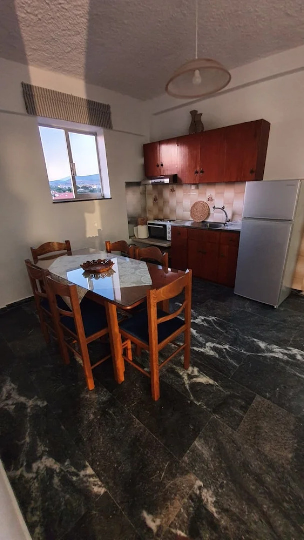 Lefkadi Apartments by the sea