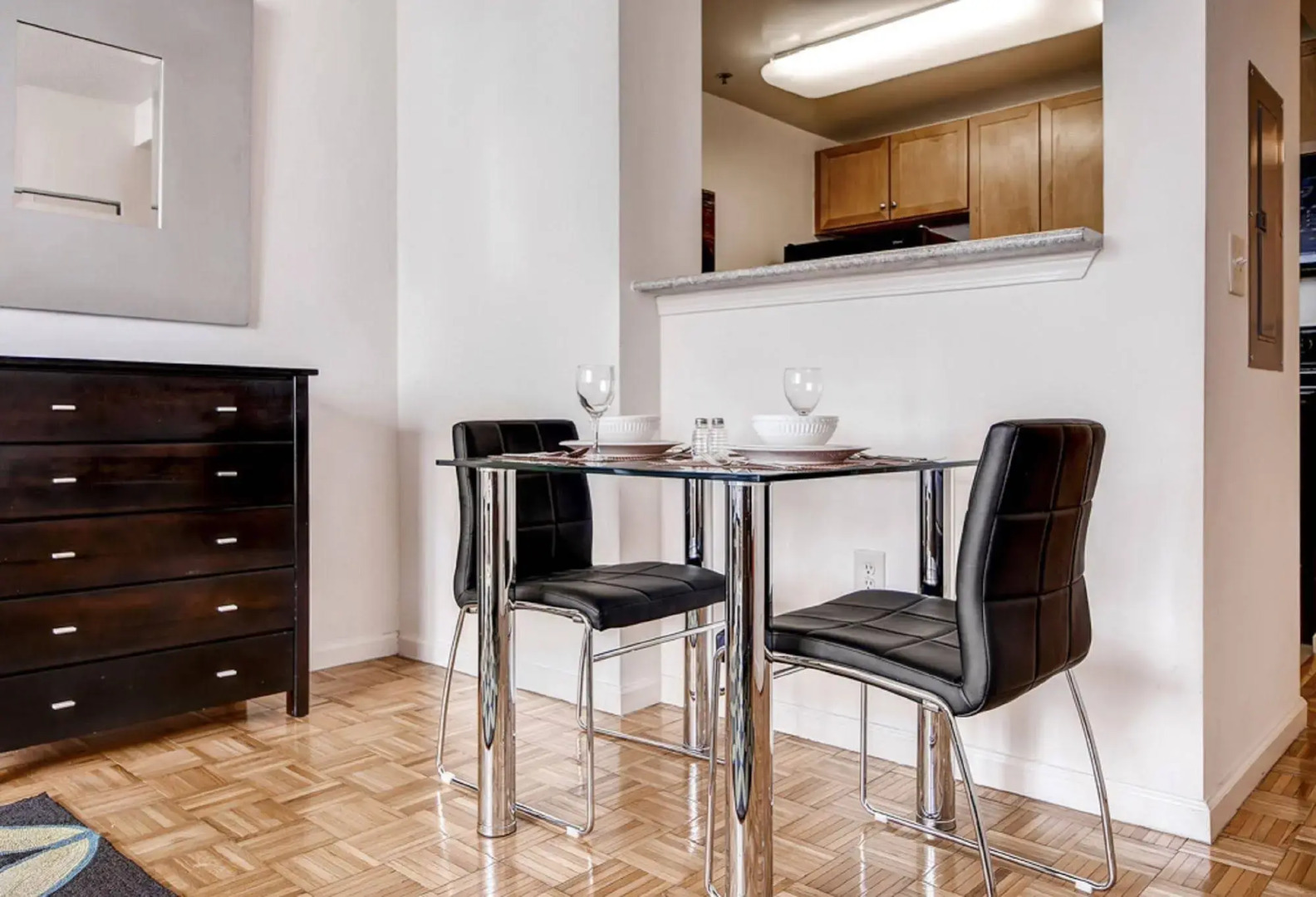 Global Luxury Suites at Washington