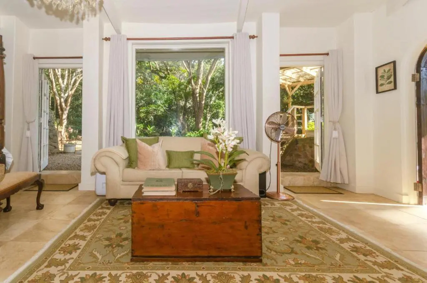 Macleod House Guest Cottage (Adults Only)