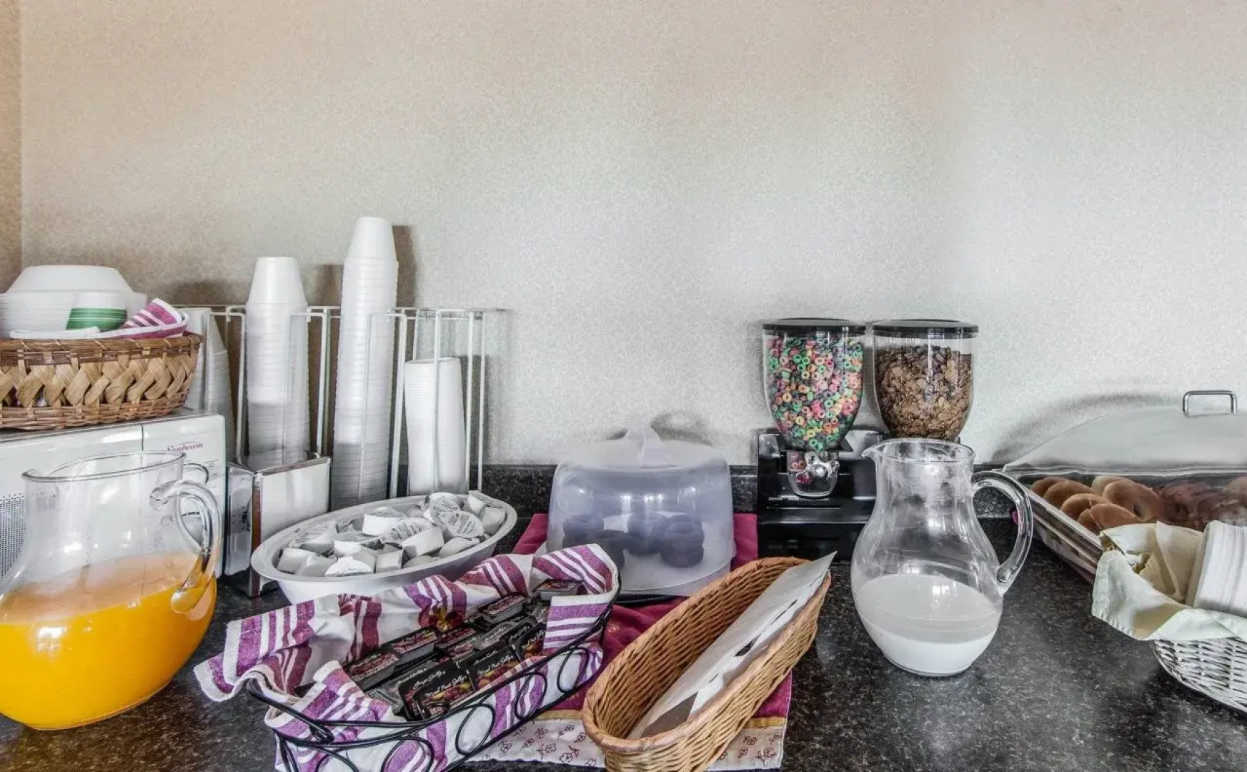 Red Roof Inn Dandridge