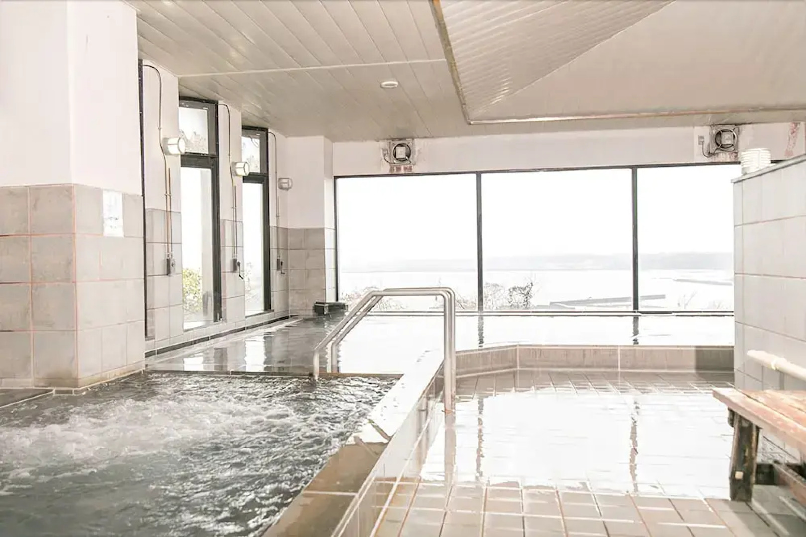 Kokumin Shukusha Boruveriaguri