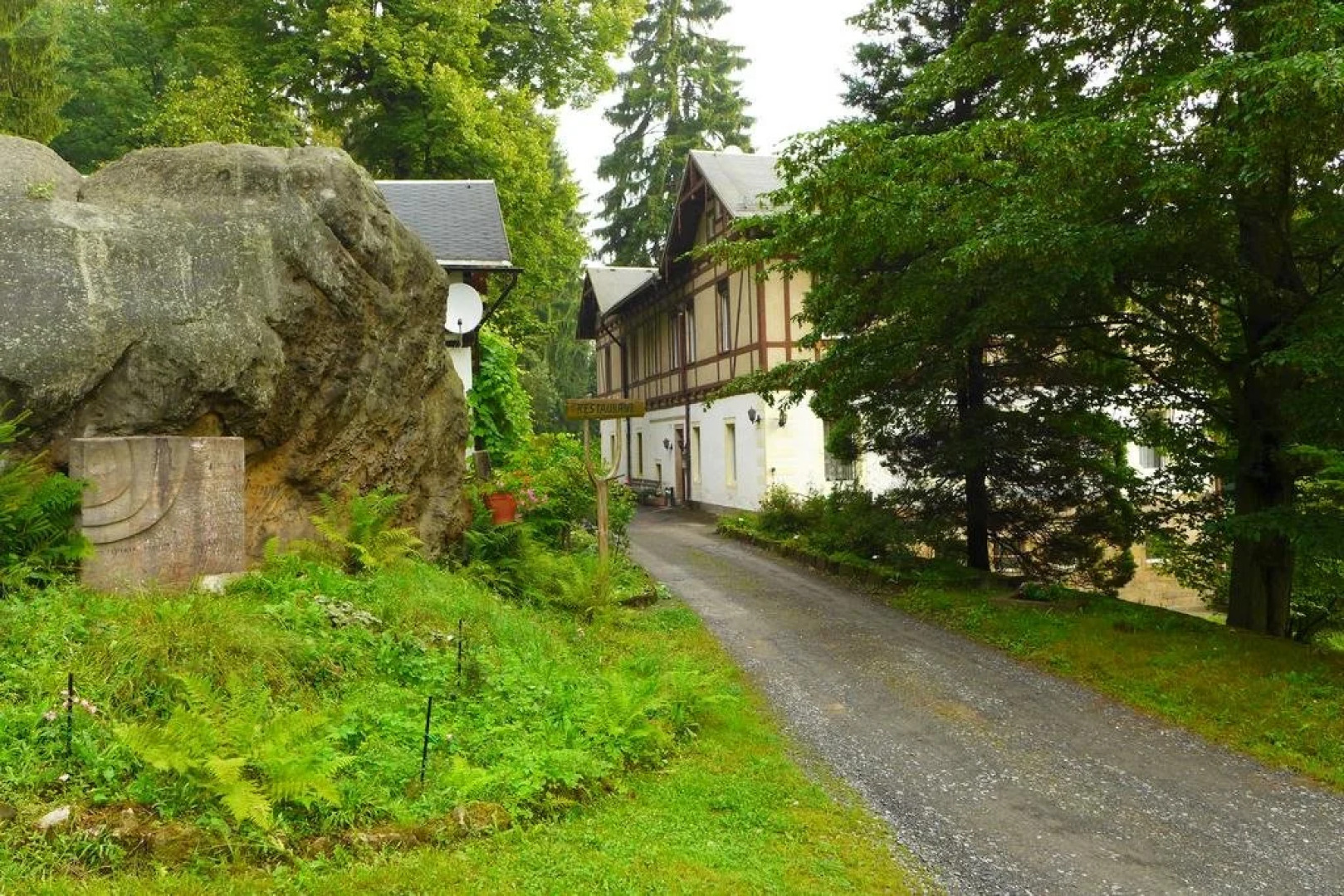 Pension & Restaurant Zur Schweizermühle
