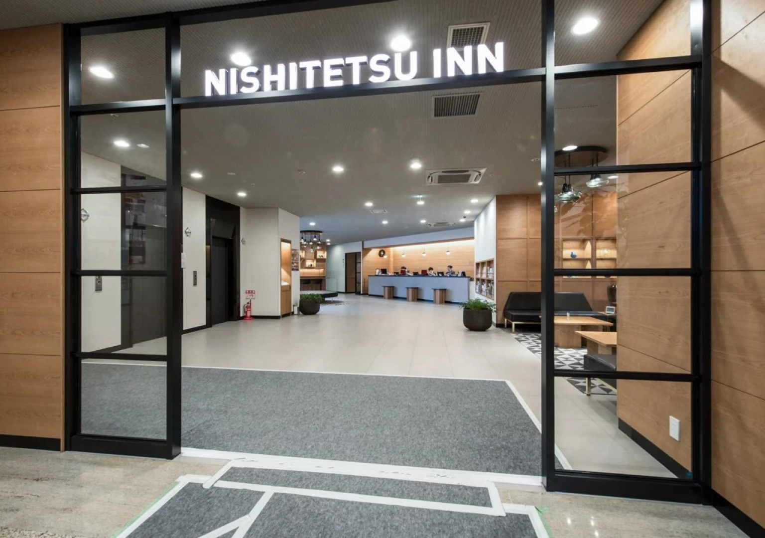Отель Nishitetsu Inn Shinjuku