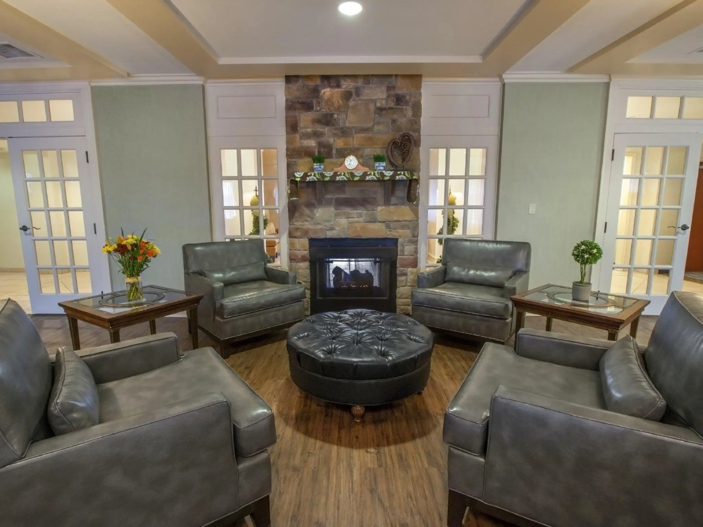 Holiday Inn Express Hotel & Suites Buffalo-Airport by IHG