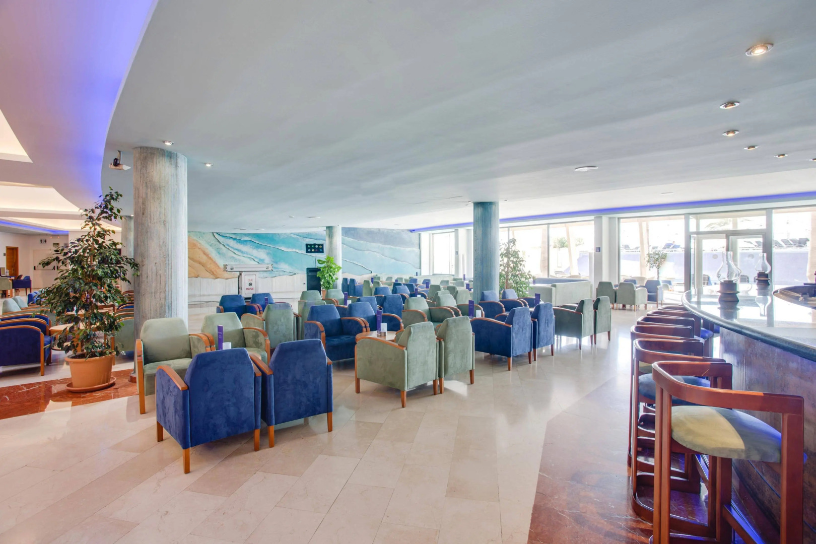 Aparthotel Fontanellas Playa