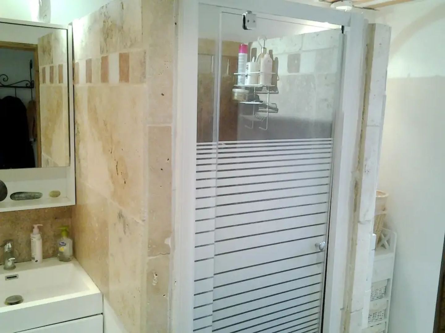 Villa With 3 Bedrooms in Saint-saturnin-lès-apt, With Wonderful Mounta