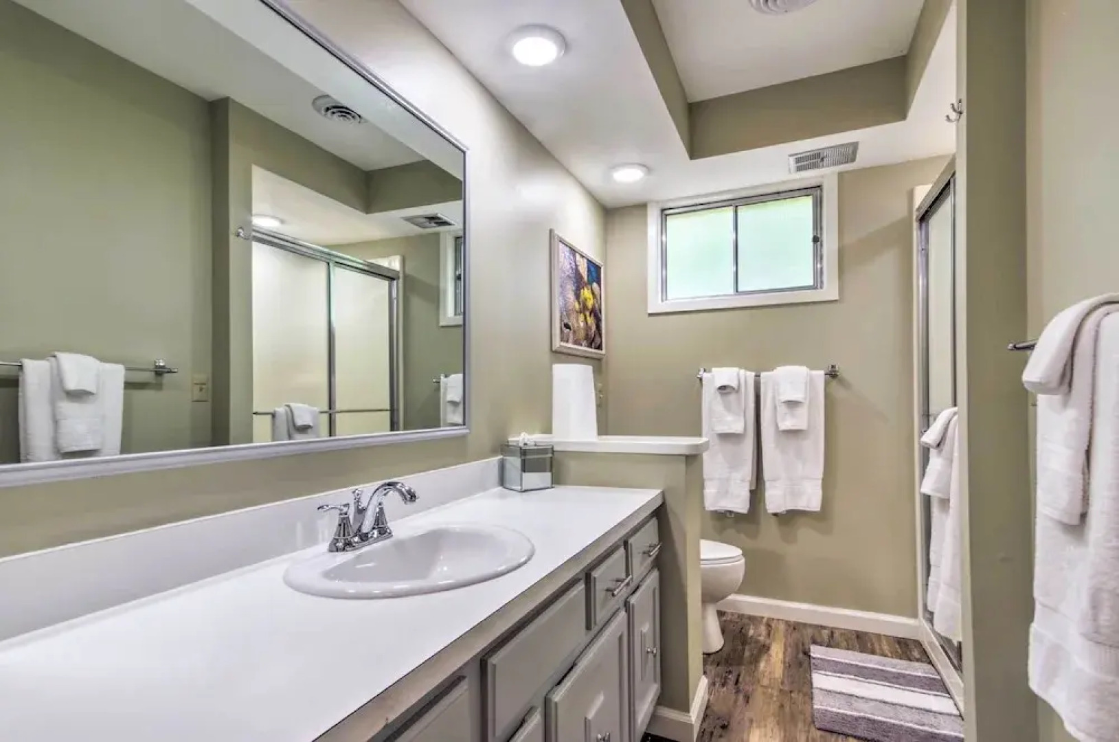 Porch, Dock & Deck: Lake of the Ozarks Oasis!