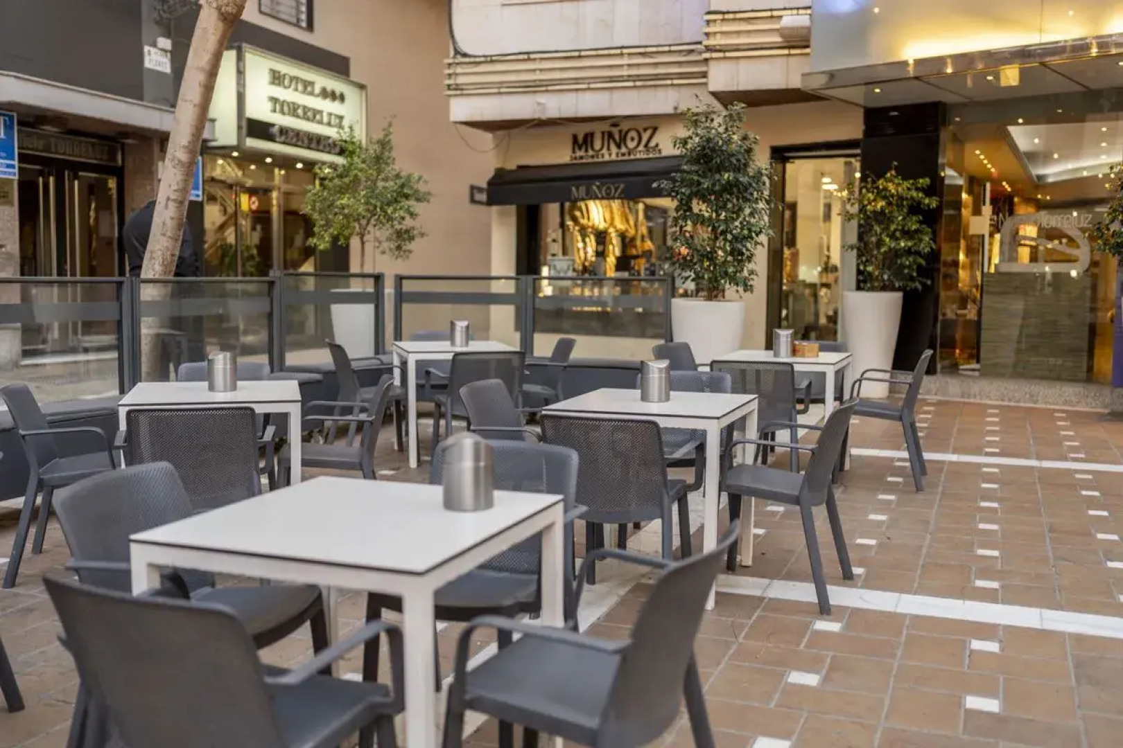 Torreluz Centro Hotel