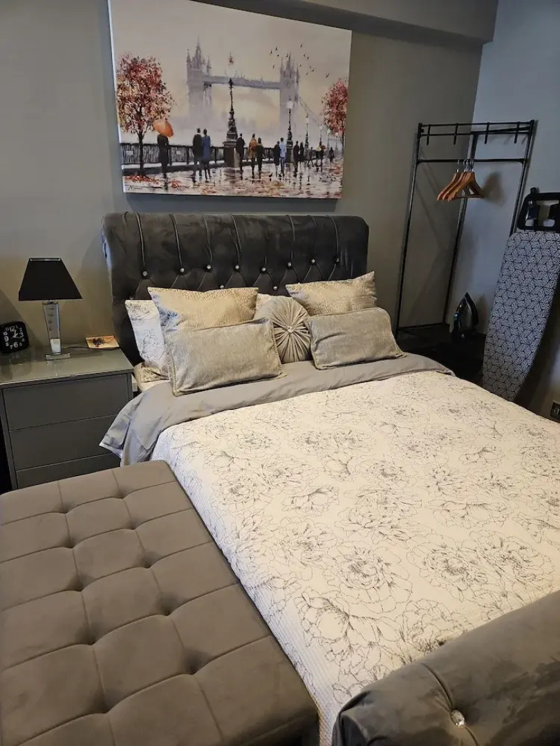 Cosy Studio in Dudley City Center