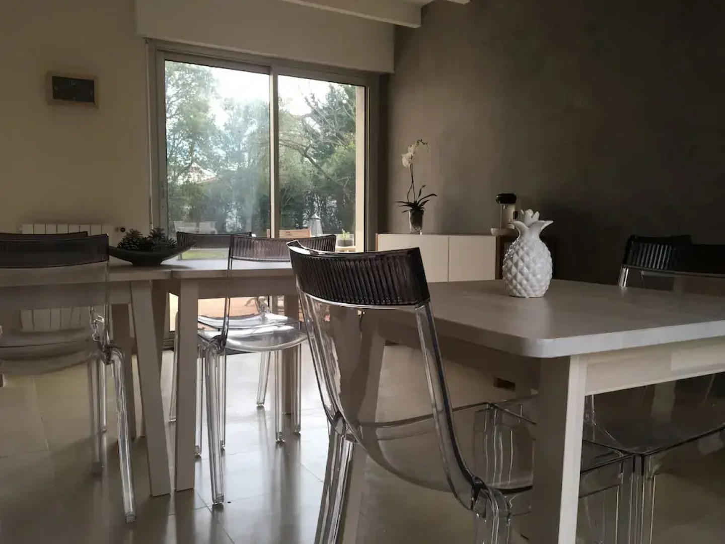 Chambres dHotes Des Tours A La Rochelle