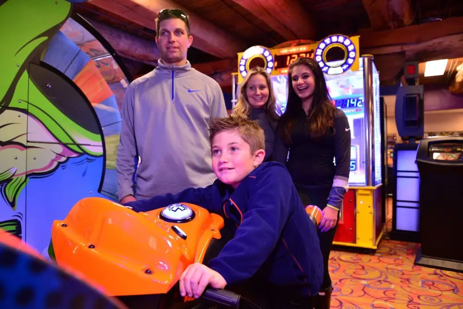 Seven Springs Stoneridge 3 Bedroom Standard Condo, Mountain Views! by RedAwning