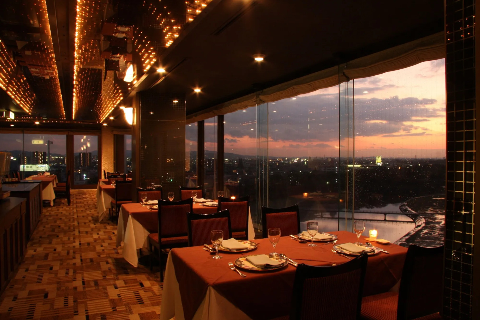 Okazaki New Grand Hotel